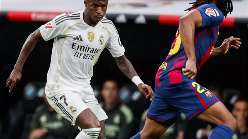 بثنائية مبابي وبيلينجهام.. ريال مدريد يتخطي برشلونة فى الكلاسيكو
