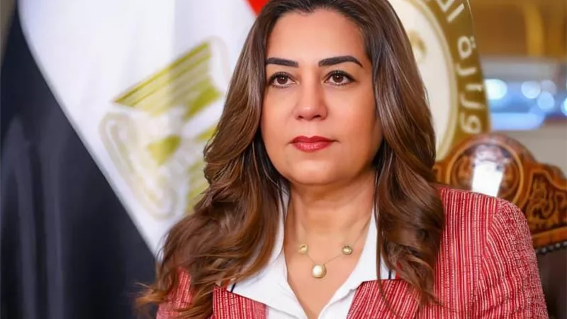 البيئة تشكل لجنة تفتيش لفحص شكوى مواطني المنوفية بشأن انبعاثات محطة خلط خرسانة
