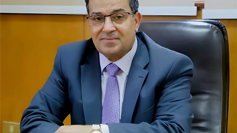 الأعلى للجامعات يشيد بجهود مركزالاختبارات الإلكترونية بجامعة قنا