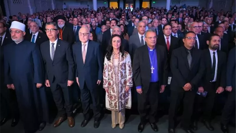 مايا مرسي تشهد الاحتفال باليوبيل الماسي للهيئة الإنجيلية