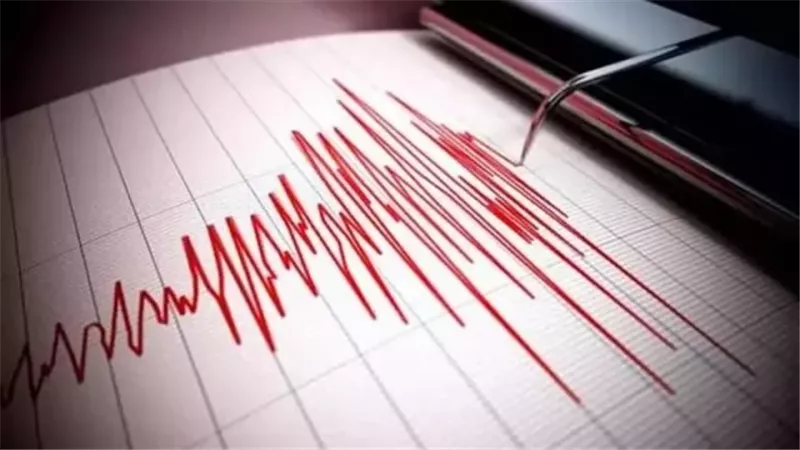 زلزال بقوة 5.8 ريختر على بعد 867 كيلومتر شمال مطروح