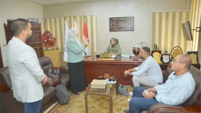 جهاز مدينة السويس يتابع تنفيذ مشروع قواعد البيانات الجغرافية