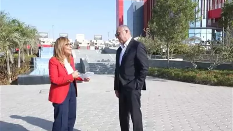 هل كثرة النجوم تضر بـ الأهلي؟ .. محمود الخطيب يوضح