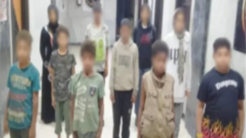 ضبط 10 أشخاص استغلوا 16 طفلا فى التسول بالجيزة