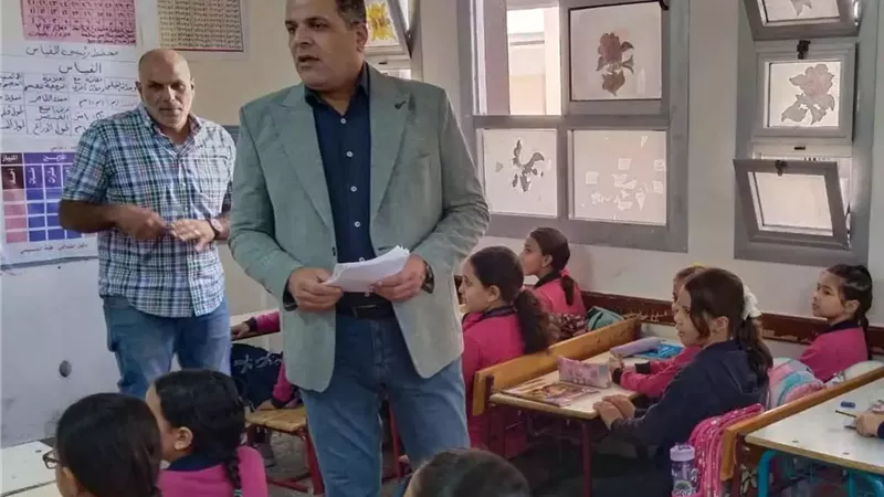 مدير تعليم دمياط يتفقد لجان إمتحانات شهر أكتوبر