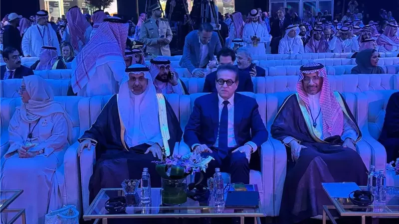 عبدالغفار يشارك في الجلسة الافتتاحية لملتقى الصحة العالمي بالرياض