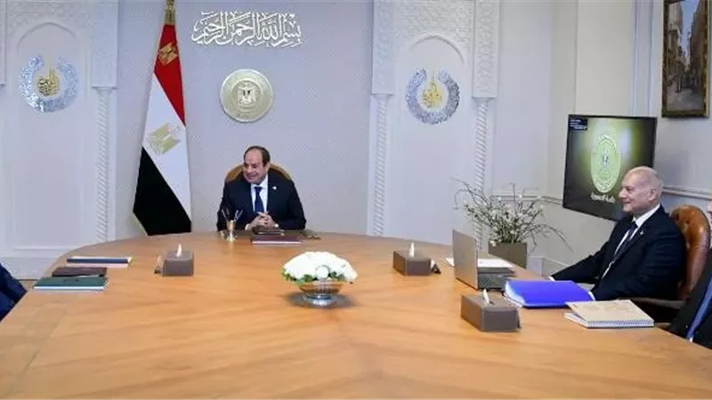 الرئيس السيسى يصدق على مبادرة 