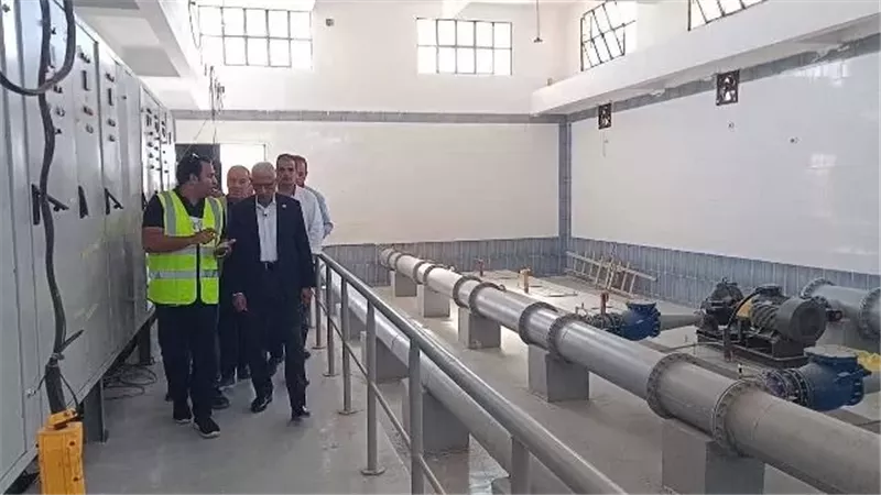 مجاور يتفقد محطة رافع مياه ومستشفى الشيخ زويد ومدينة رفح الجديدة