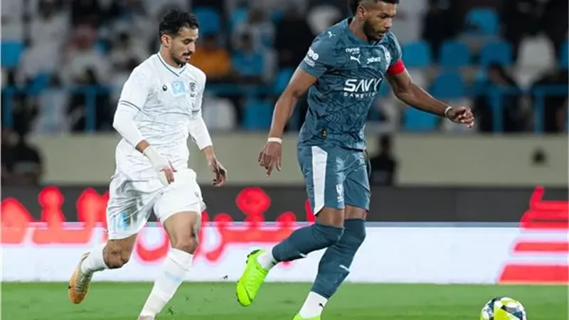 كأس الملك.. التعادل السلبي يحسم الشوط الأول بين الهلال والأخدود