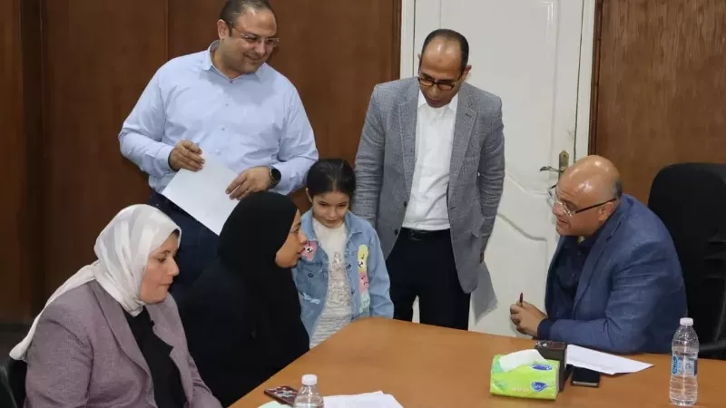 محافظ القليوبية يستجيب لشكاوى المواطنين