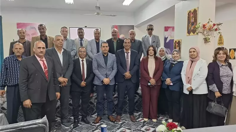 وكيل تعليم الإسماعيلية يشهد احتفالات اكتوبر بالقنطرة شرق