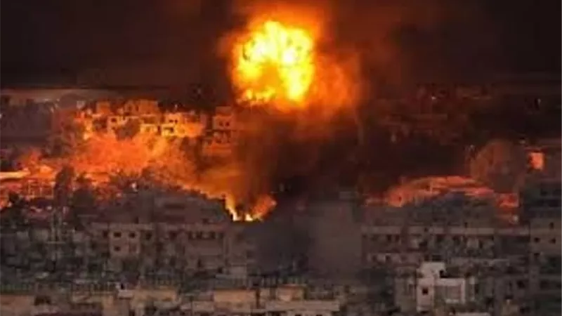 إعلام فلسطيني: شهيدان في غارة إسرائيلية على منزل باليرموك