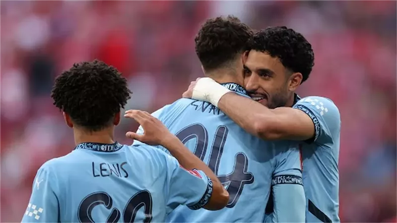 تشكيل مانشستر سيتي المتوقع أمام سوانزي اليوم في كأس كاراباو