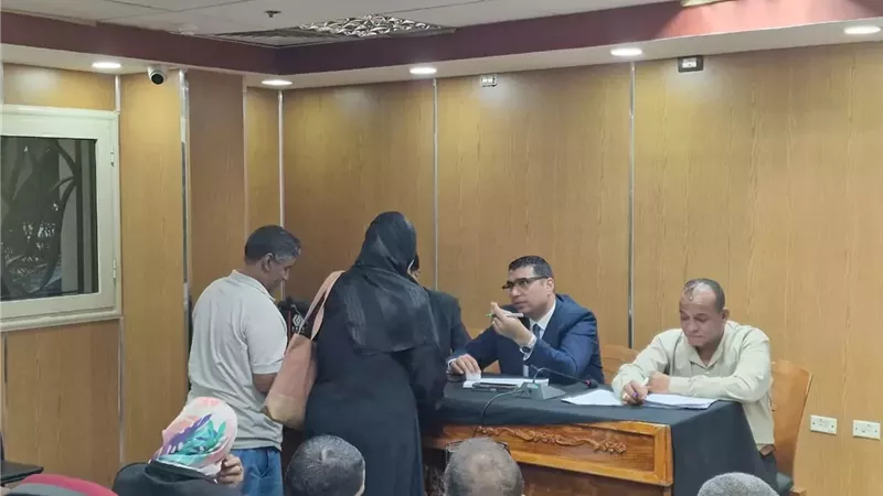 ٢٨ طلب وشكوى أمام نائب محافظ الأقصر بلقاء اليوم المفتوح