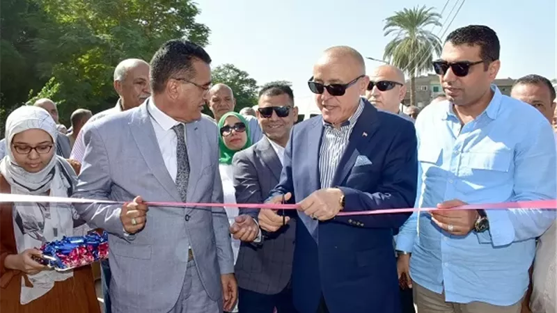 محافظ الأقصر يفتتح سوق اليوم الواحد بالبياضية