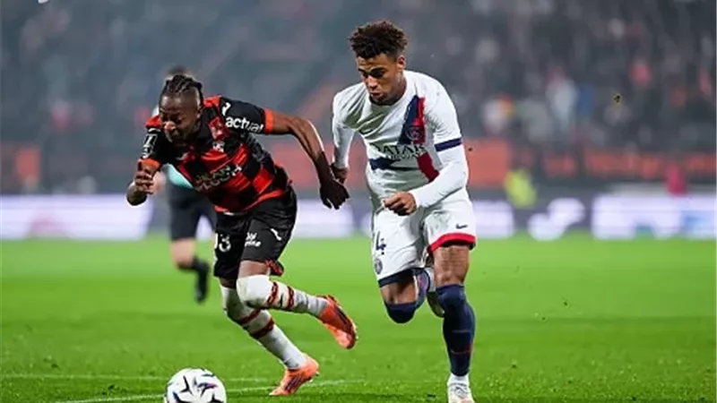 الدورى الفرنسى..باريس يواصل نتائجه السيئة ويتعادل مع فريق مهدد بالهبوط