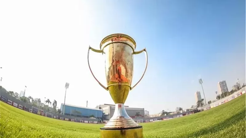5 ملايين جنيه والحرمان عامين.. عقوبات الانسحاب من السوبر المصري
