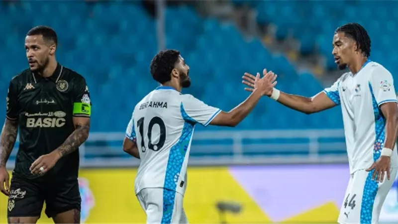 نيوم يهزم الخلود فى مباراة مثيرة بالدورى السعودى