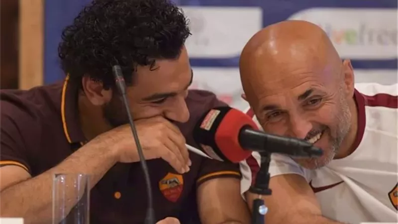 سباليتى يختار التشكيل المثالى عبر مسيرته .. موقف صلاح