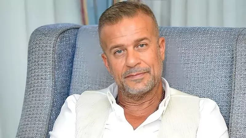 شريف منير يروج لحفل افتتاح المتحف المصرى الكبير