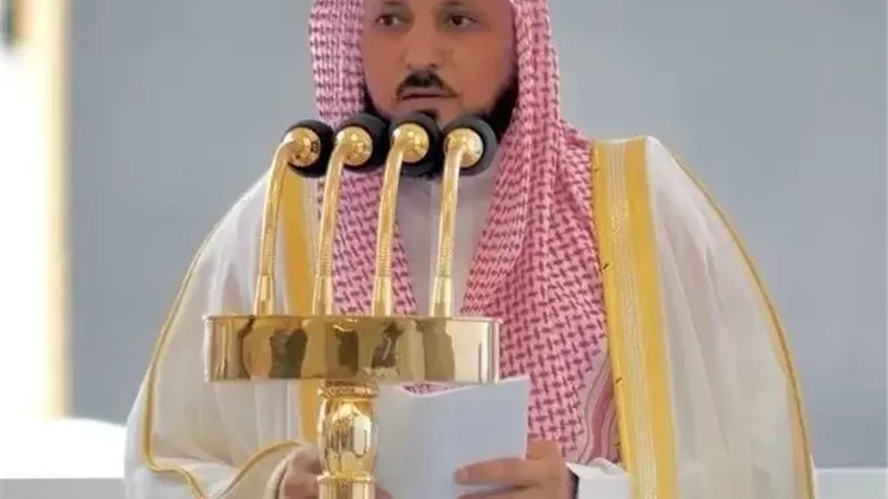 خطيب المسجد الحرام : الموفق من عاش في الحياة على طاعة ربه