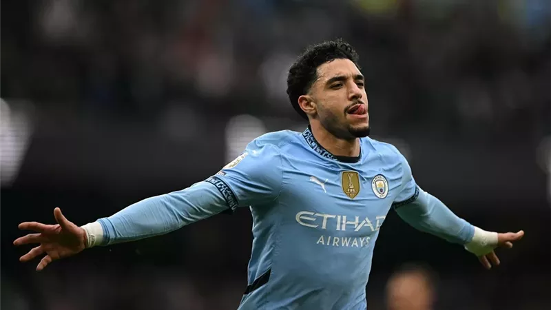 مرموش يقود مانشستر سيتى أمام سوانزى بكأس كاراباو