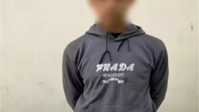 طالب يطعن مواطنا لمعاتبته على معاكسة فتاة في دمياط