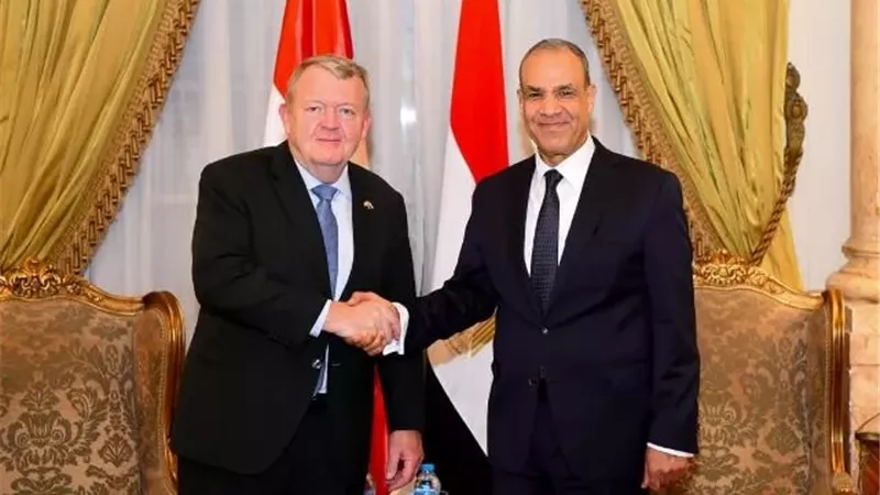 وزير الخارجية يثمن حضور ملكة الدنمارك الافتتاح التاريخي للمتحف المصري الكبير