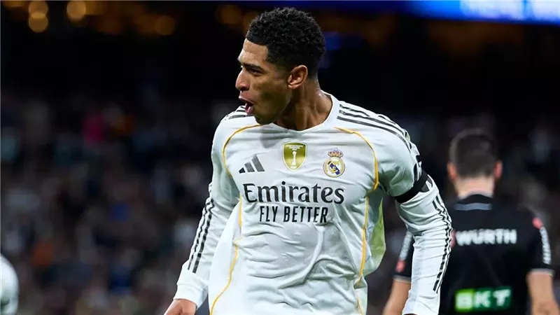 فينيسيوس يهدر ركلة جزاء وبيلينجهام يسجل هدف ريال مدريد الثالث