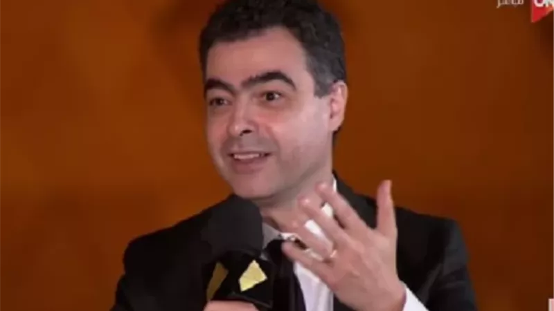هشام نزيه: مقطوعة افتتاح المتحف عبارة عن رحلة نلف فيها العالم