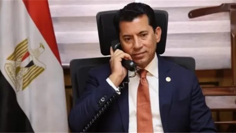 وزير الرياضة يوجه رسالة فخر للاعبي منتخب مصر للناشئين لكرة اليد