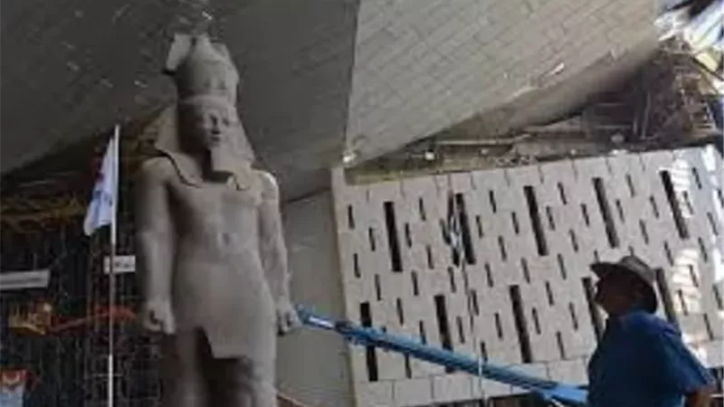زاهي حواس: السياح سيعيشون التاريخ في متحف التحرير
