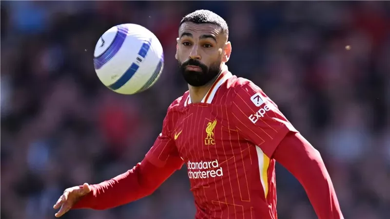 جيرارد وماكمانامان يوجهان التهنئة لـ محمد صلاح على إنجازه المميز