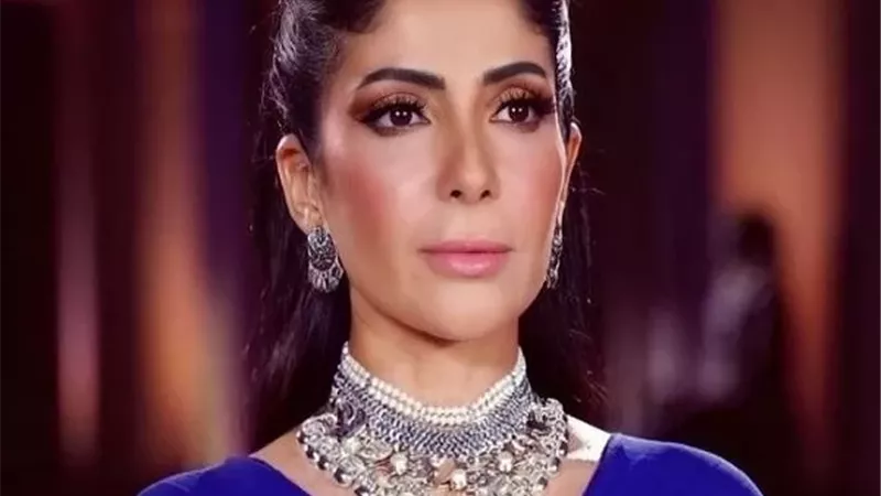 منى زكي: حاسة إن أرواح أجدادنا لسه حوالينا