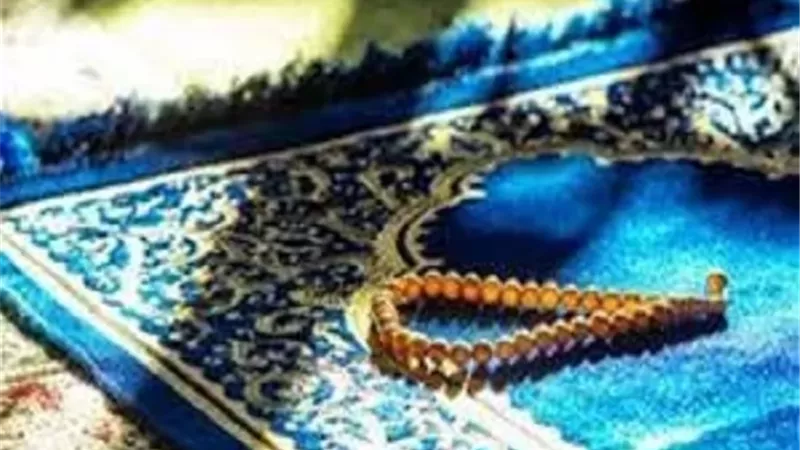 تأخير صلاة الفجر وسنته إلى ما قبل الشروق