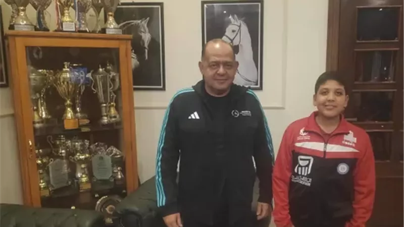 سمره وأنور يستقبلان نور لاعب تنس الطاولة للإعاقات الخاصة