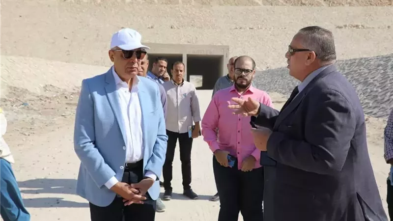 محافظ المنيا يعلن رفع درجة الاستعداد القصوى لمواجهة السيول