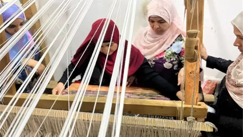 بدء الورش التدريبية لمهرجان قنا للفنون والحرف التراثية