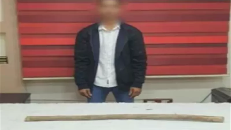 ضبط.عامل تعدى على عمته بعصا خشبية لخلافات مالية بالفيوم