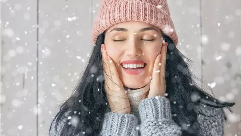 نصائح طبيعية لبشرة صحية في الشتاء