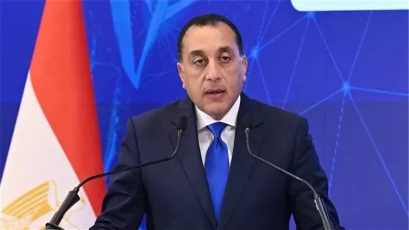 رئيس الوزراء يغادر إلى قطر للمشاركة في 