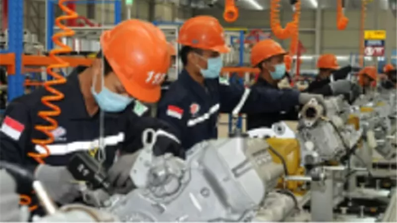 قطاع التصنيع في إندونيسيا يواصل التعافي مع تحسن الطلب المحلي