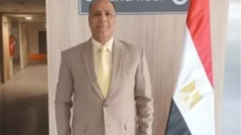 رئيس سمسطا: انضباط العاملين والتواجد وسط المواطنين