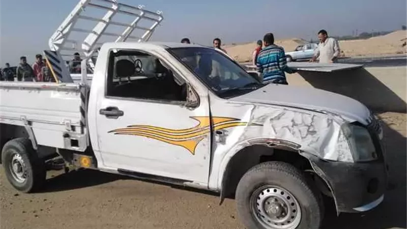 إصابة 5 اشخاص إثر تصادم دراجة نارية بسيارة ربع نقل بالخانكة