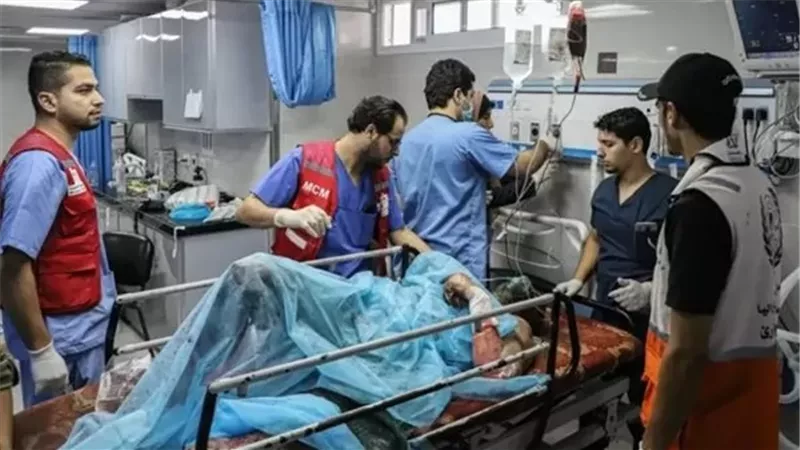 مصابون بنيران الاحتلال في حي الشجاعية بغزة