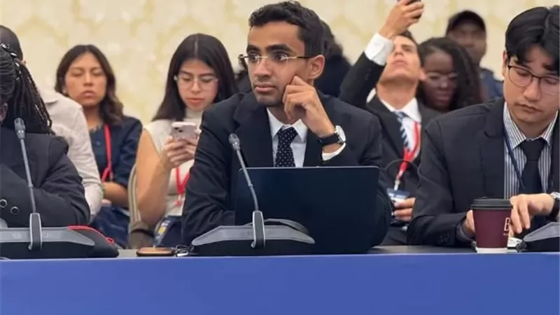 تمثيل الطالب محمد نجيب من ابناء جامعة المنيا لشباب العالم