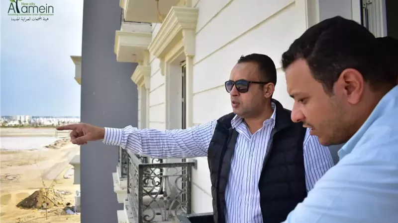 رئيس جهاز مدينة العلمين يتابع معدلات الإنجاز بالحي اللاتيني .. صو