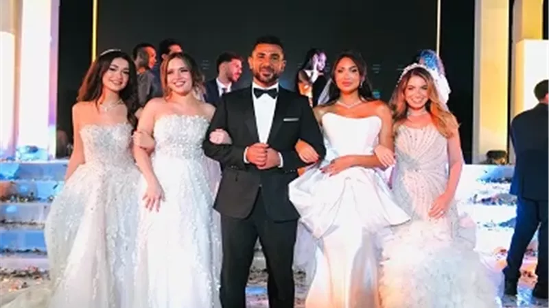 أحمد سعد يثير حيرة جمهوره ببدلة زفاف: 