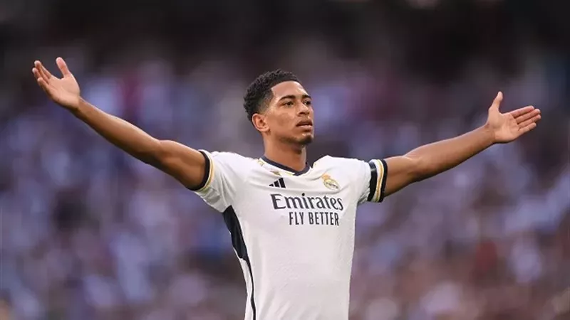 رقم قياسي ينتظر بيلينجهام خلال مواجهة ليفربول وريال مدريد