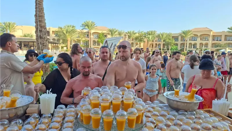 مهرجان المانجو المصرى يجذب السياح بالغردقة بمشاركة 15 شيف